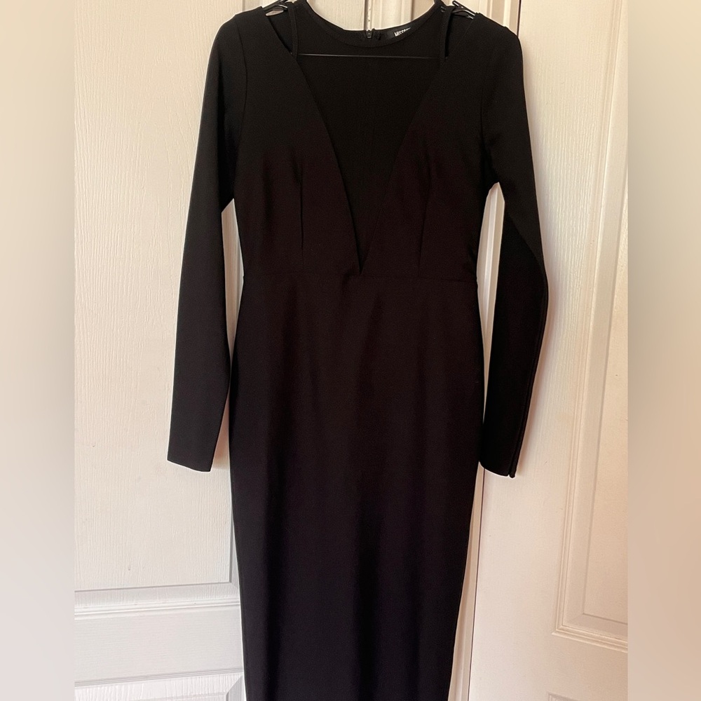 V neck dress